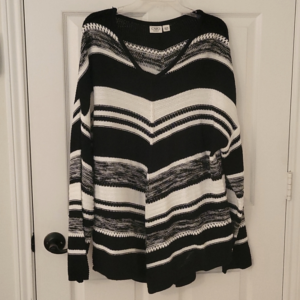 EUC Cato's Plus Size 22/24 Sweater